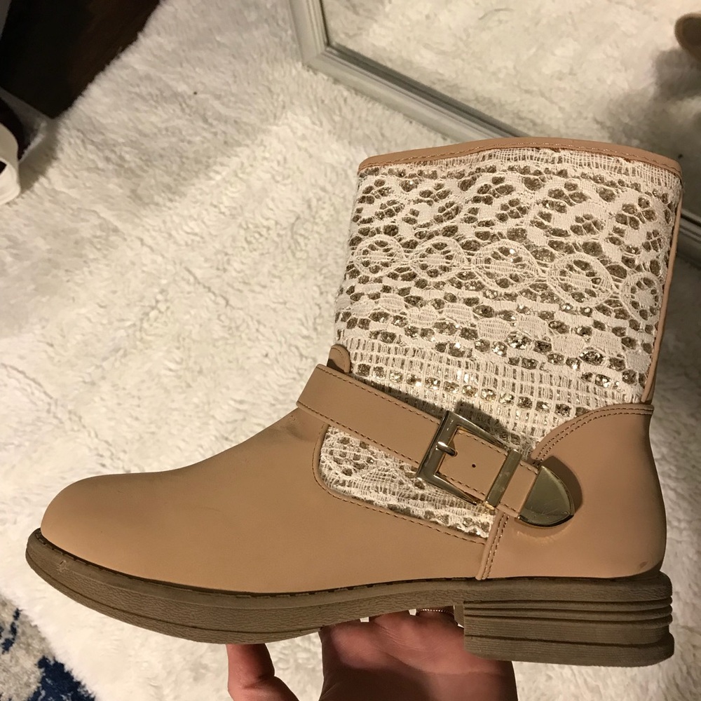 Quipid lace and glitter embellished boots